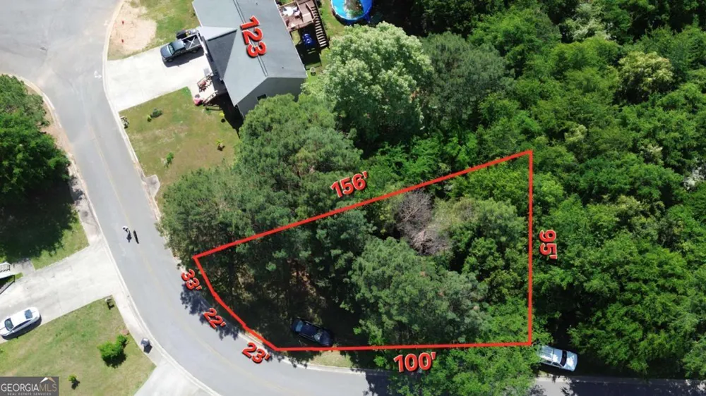 111 Jarrett DR Calhoun, GA 30701