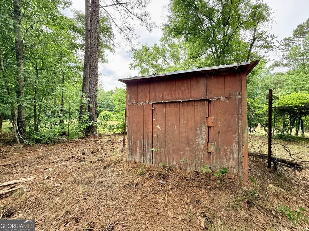 715 Fulsome Creek RD Sparta, GA 31087