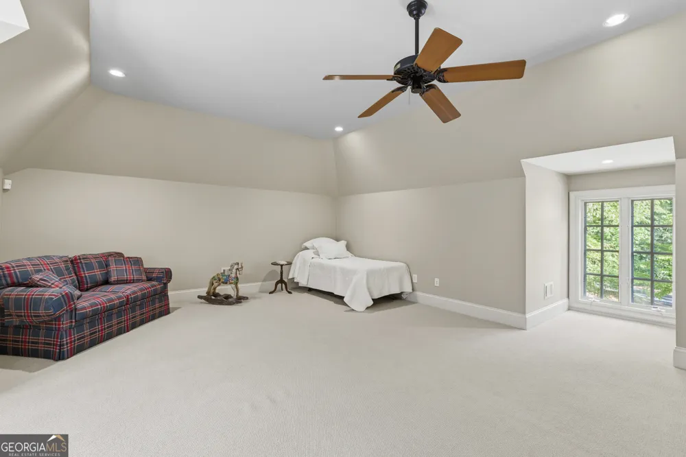 1955 Alec Mountain RD Clarkesville, GA 30523