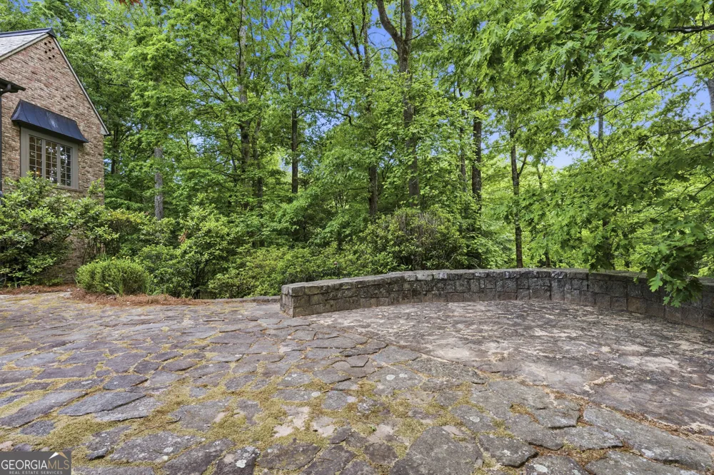 1955 Alec Mountain RD Clarkesville, GA 30523