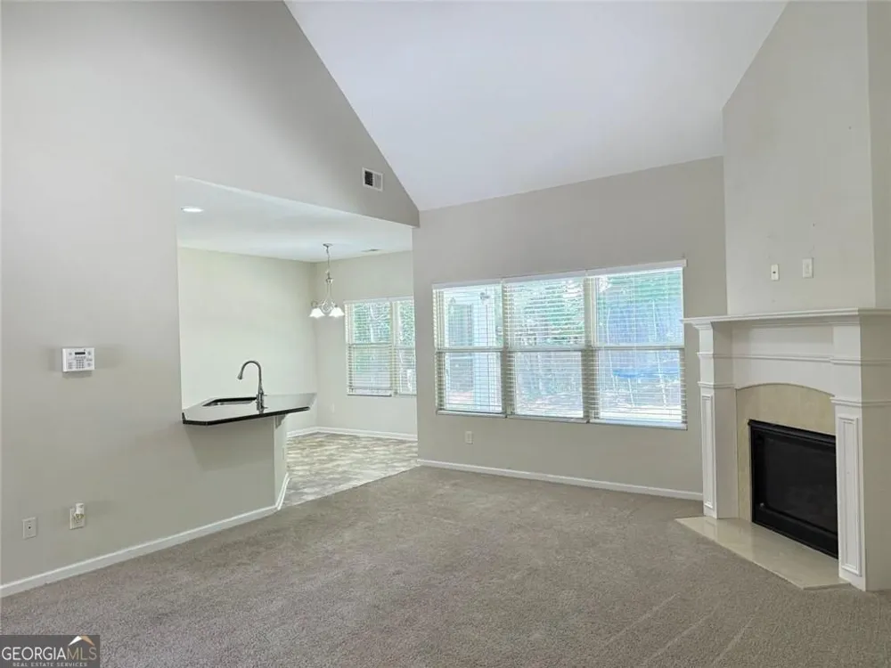 1109 Sandy Bank CT Auburn, GA 30011