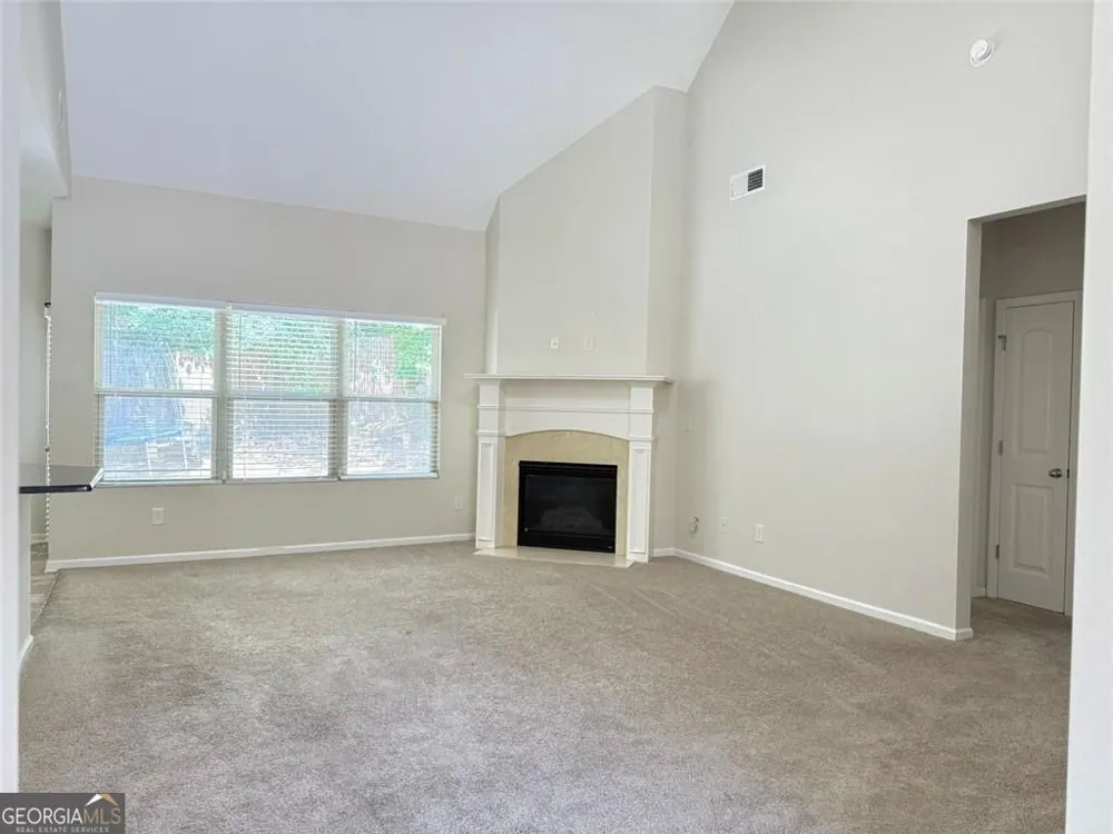 1109 Sandy Bank CT Auburn, GA 30011