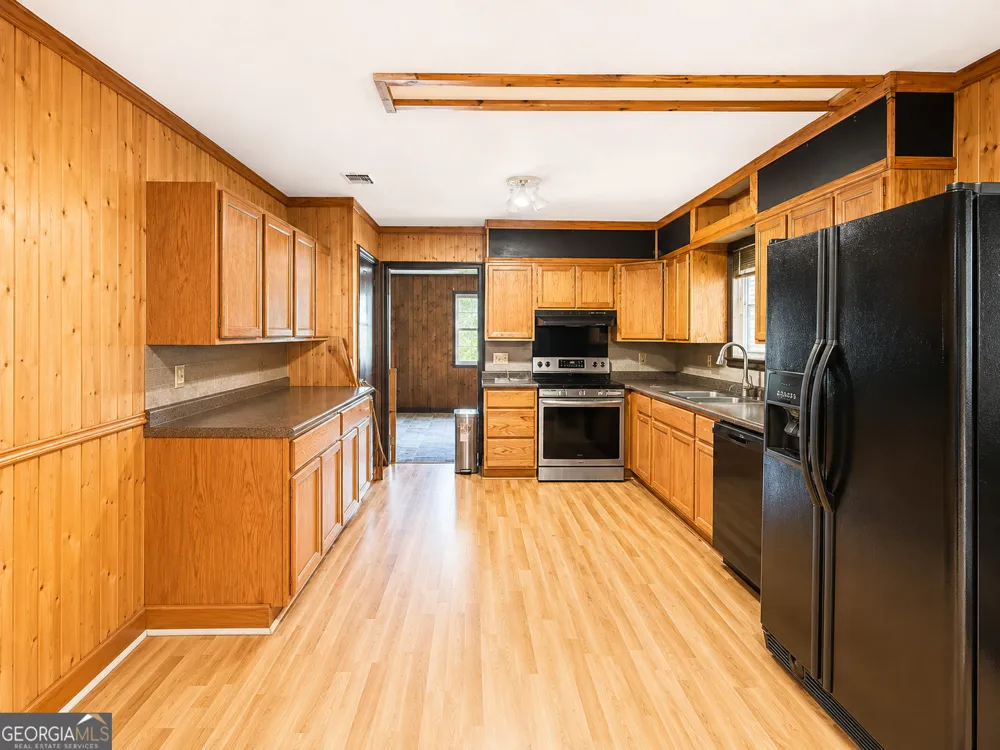 4599 Ga Highway 144 Glennville, GA 30427