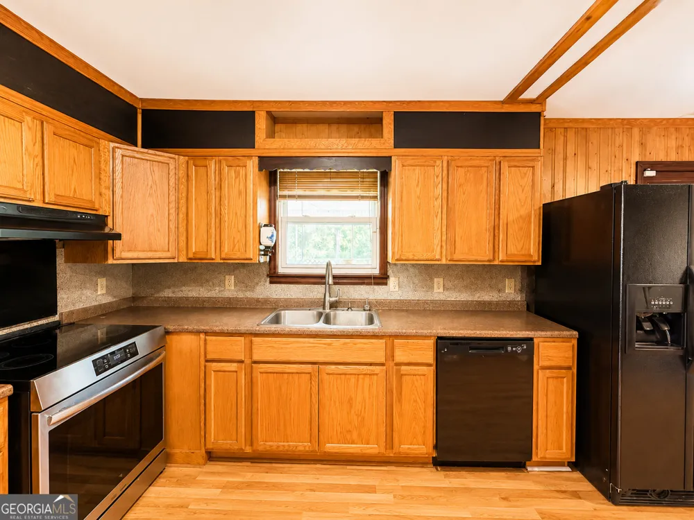 4599 Ga Highway 144 Glennville, GA 30427