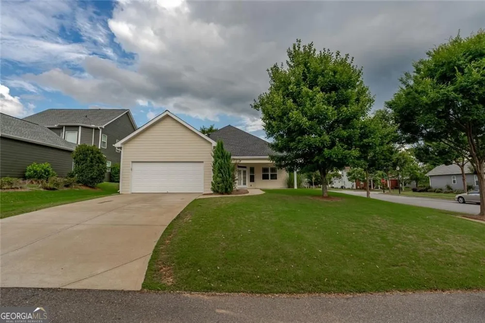 210 Harmony Lake DR Canton, GA 30115