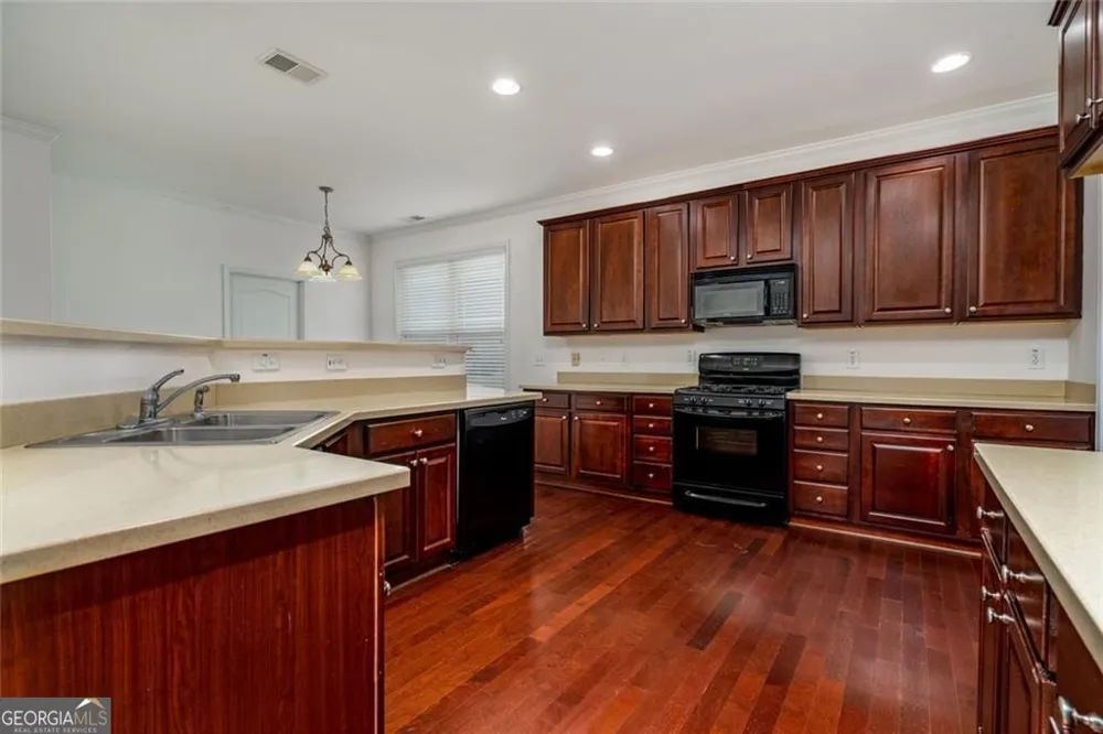 210 Harmony Lake DR Canton, GA 30115