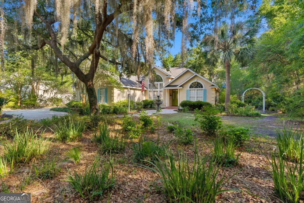 390 Harbor View DR Woodbine, GA 31569