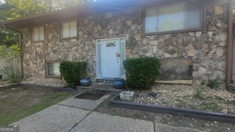 1395 Willow DR