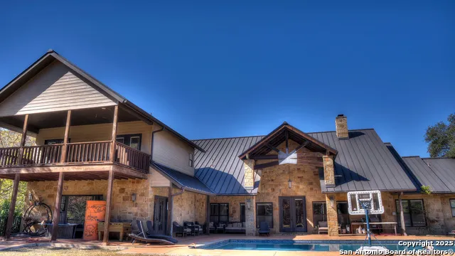 6454 Us Highway 83 Leakey, TX 78873