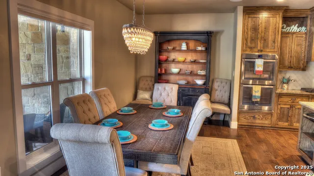 6454 Us Highway 83 Leakey, TX 78873