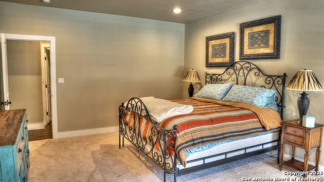 6454 Us Highway 83 Leakey, TX 78873