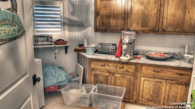 6454 Us Highway 83 Leakey, TX 78873