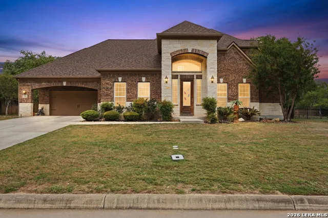 146 Sunrise Hill Castroville, TX 78009