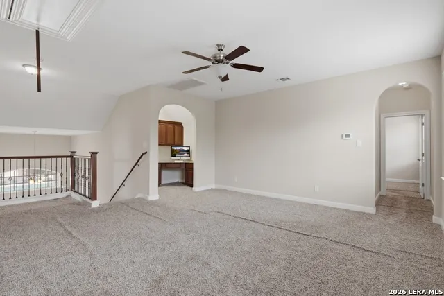 146 Sunrise Hill Castroville, TX 78009