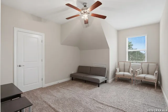 146 Sunrise Hill Castroville, TX 78009