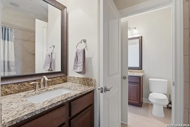 146 Sunrise Hill Castroville, TX 78009