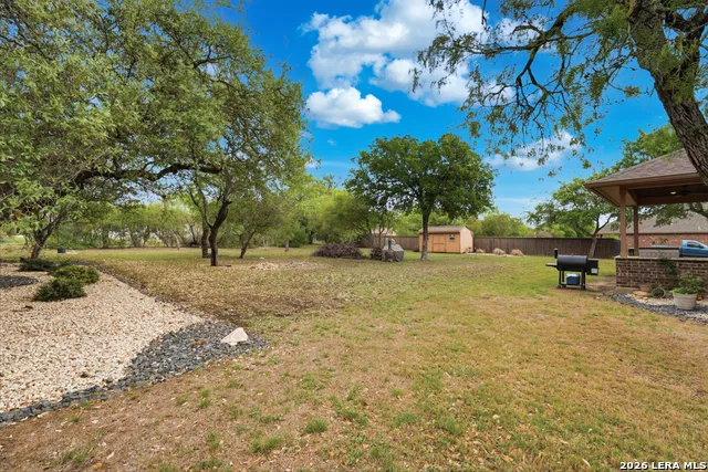 146 Sunrise Hill Castroville, TX 78009