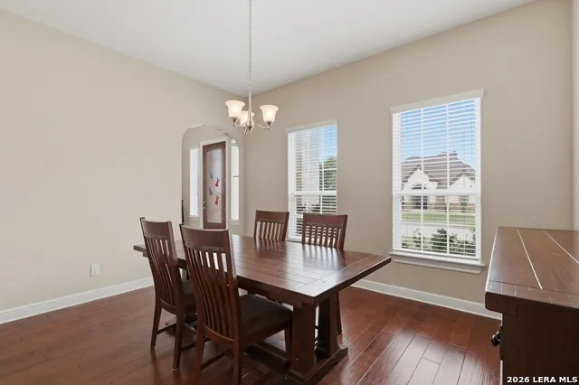 146 Sunrise Hill Castroville, TX 78009
