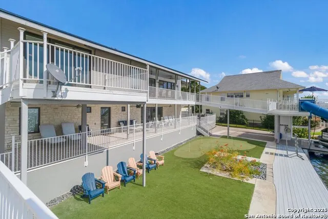 100 Waterway Kingsland, TX 78639