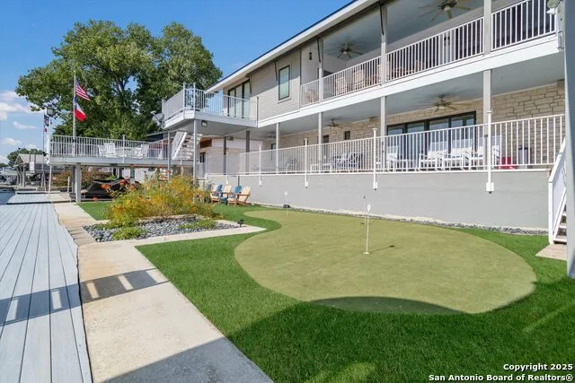 100 Waterway Kingsland, TX 78639