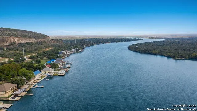 100 Waterway Kingsland, TX 78639