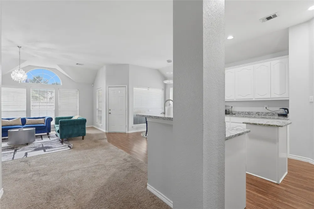 1700 Wylie Creek Drive DeSoto, TX 75115