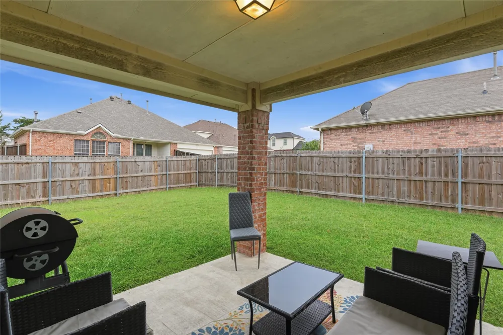 1700 Wylie Creek Drive DeSoto, TX 75115