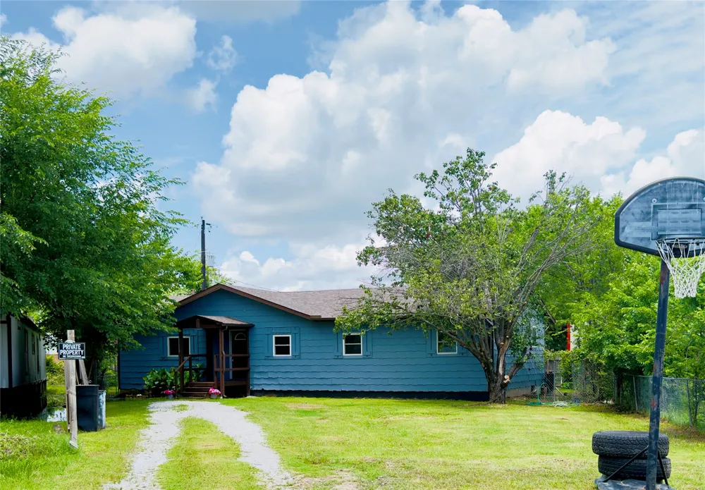 1941 Michael Court Pelican Bay, TX 76020