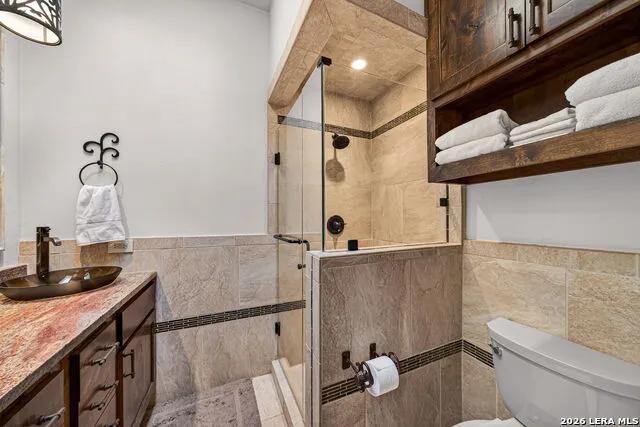 1022 Navarro #404 San Antonio, TX 78205