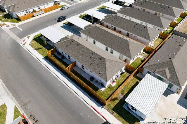 1613 Molino Drive Edinburg, TX 78541