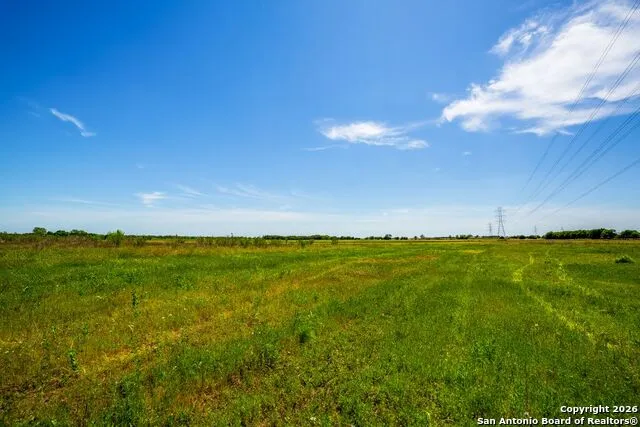 8623 Huber Road Seguin, TX 78155
