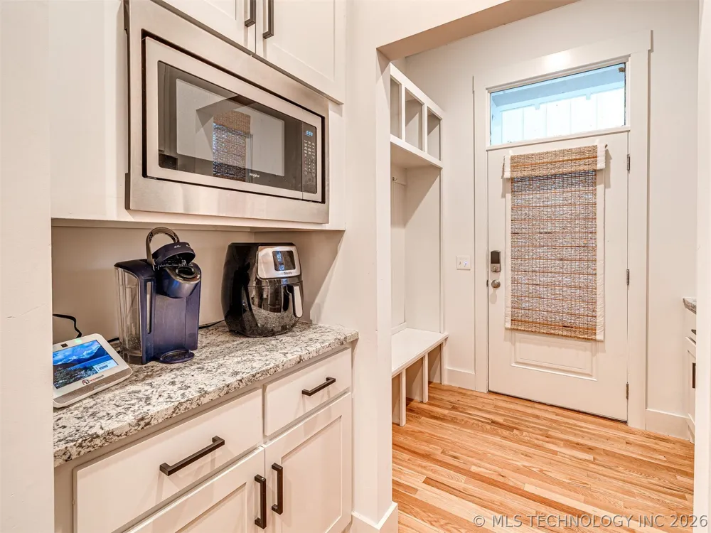35 Center Lane Carlton Landing, OK 74432