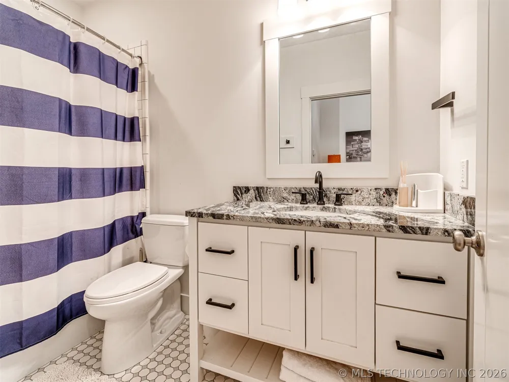 35 Center Lane Carlton Landing, OK 74432