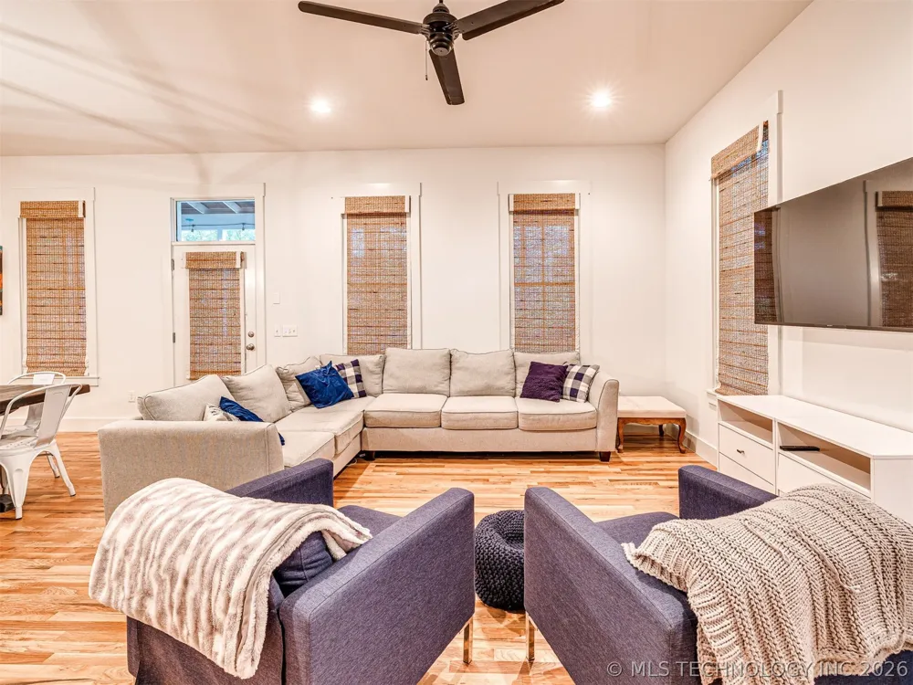 35 Center Lane Carlton Landing, OK 74432