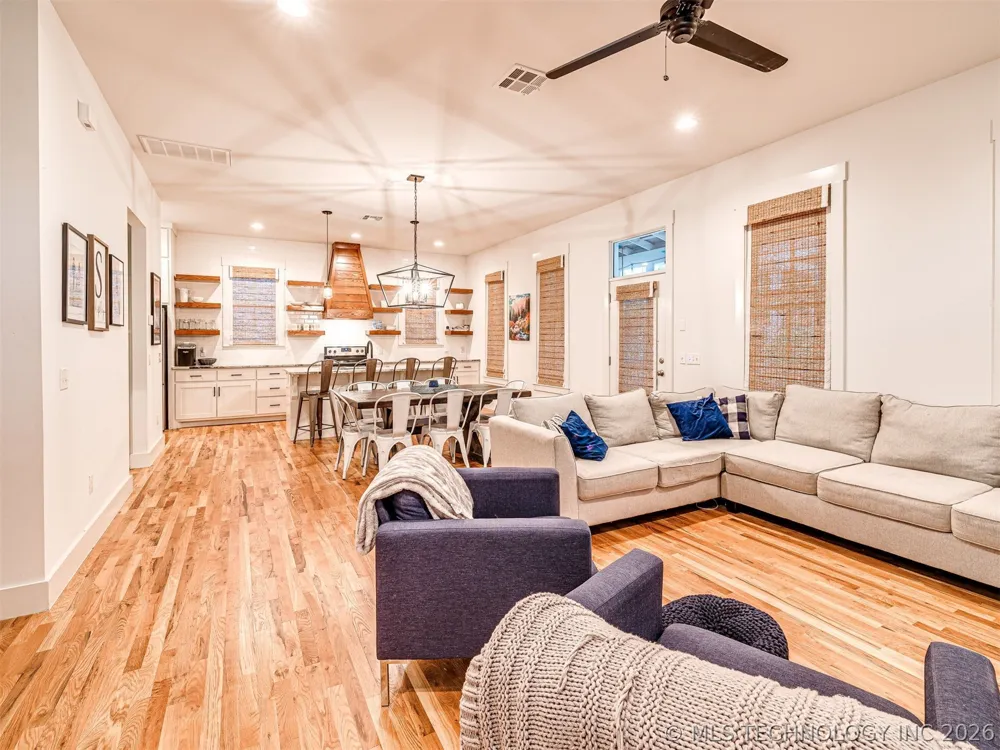 35 Center Lane Carlton Landing, OK 74432