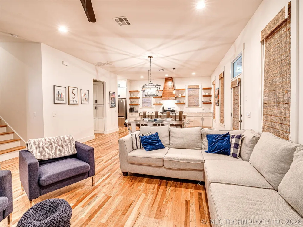 35 Center Lane Carlton Landing, OK 74432
