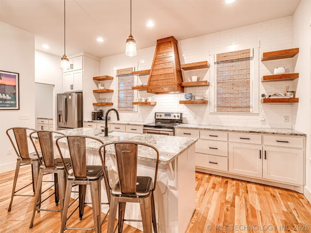 35 Center Lane Carlton Landing, OK 74432