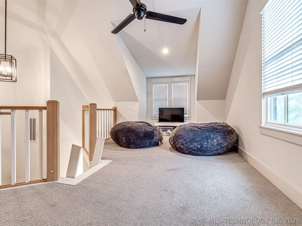 35 Center Lane Carlton Landing, OK 74432
