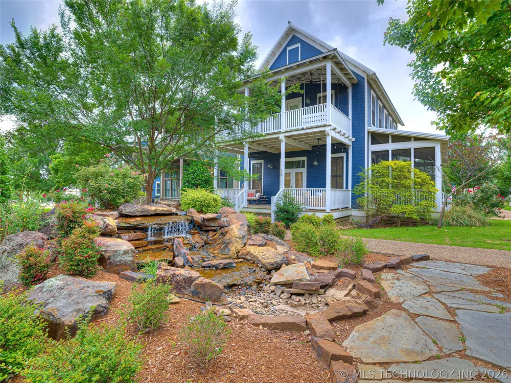 35 Center Lane Carlton Landing, OK 74432
