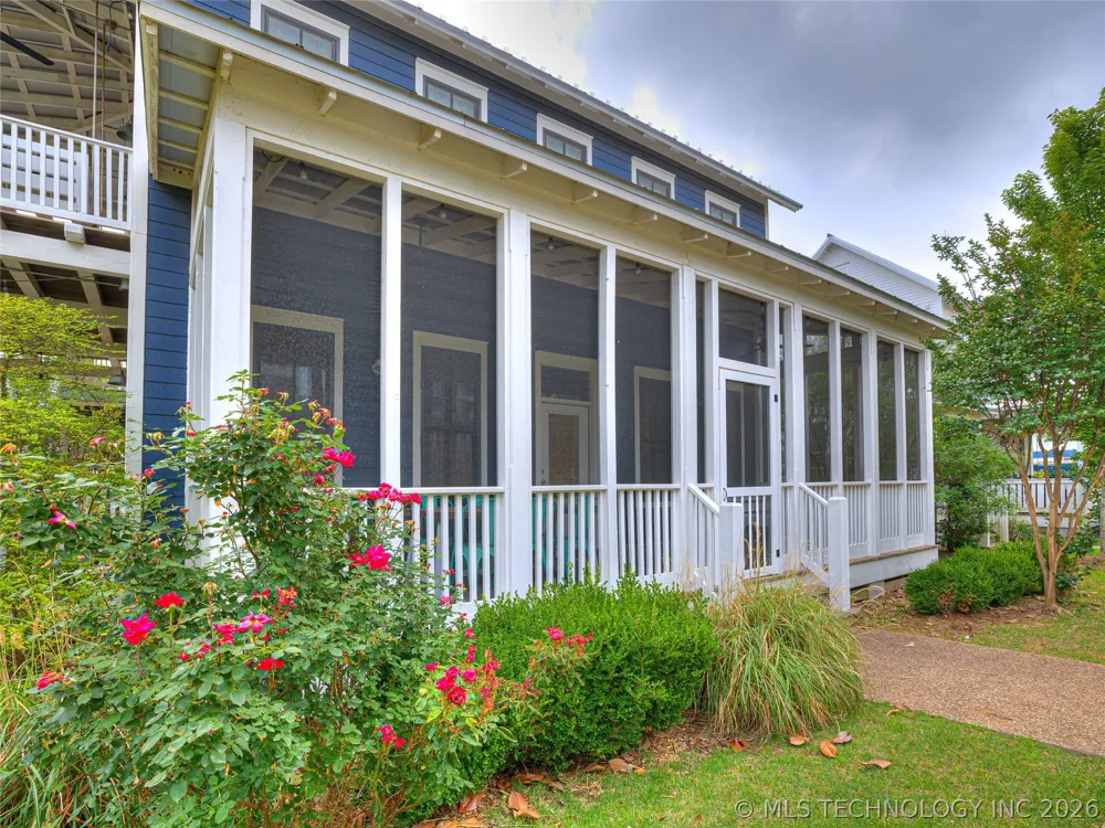 35 Center Lane Carlton Landing, OK 74432