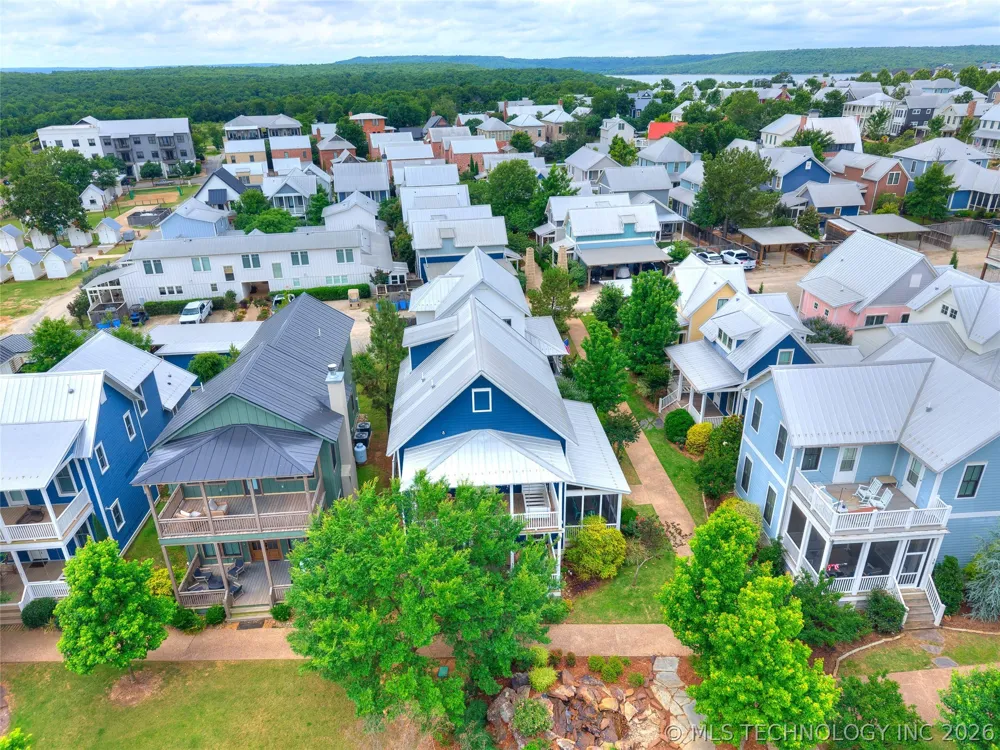 35 Center Lane Carlton Landing, OK 74432