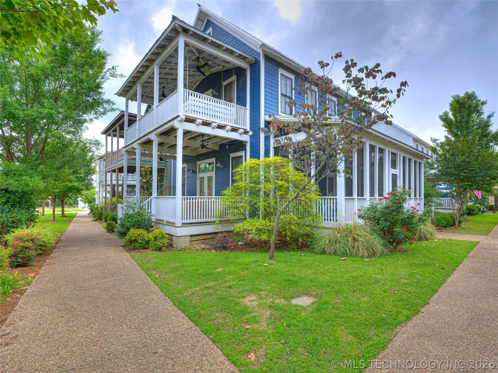 35 Center Lane Carlton Landing, OK 74432