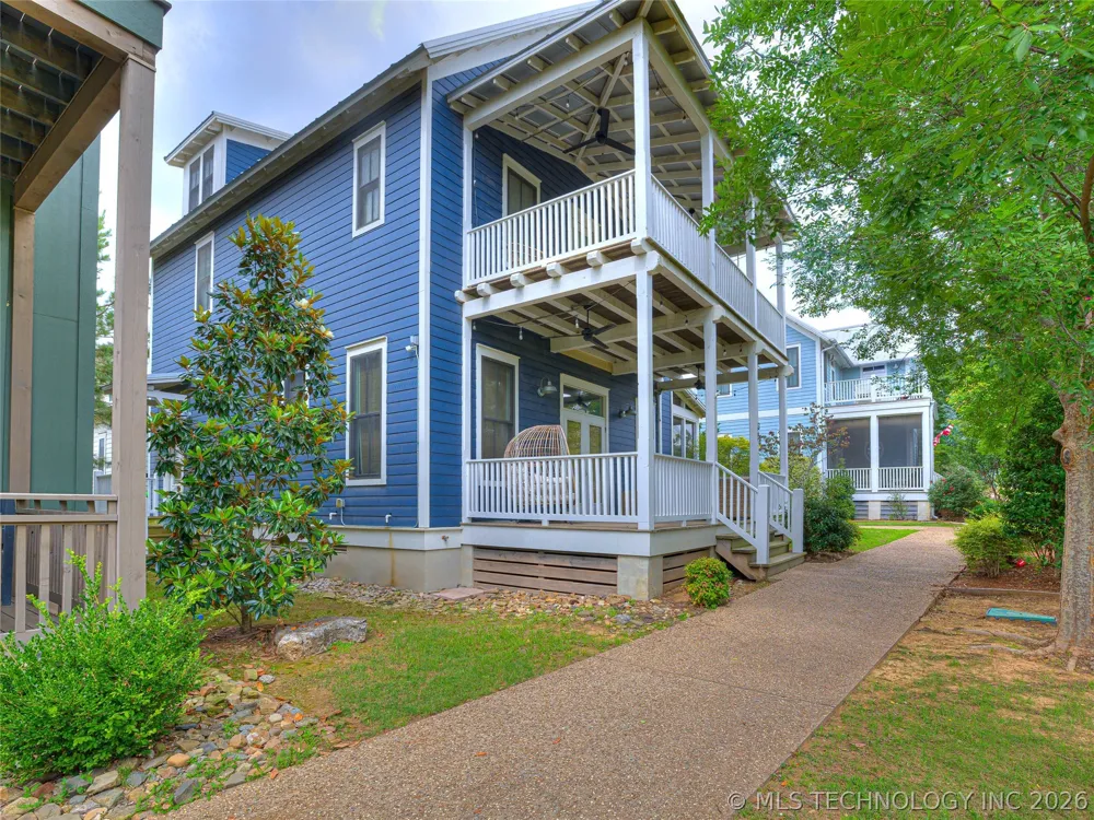 35 Center Lane Carlton Landing, OK 74432