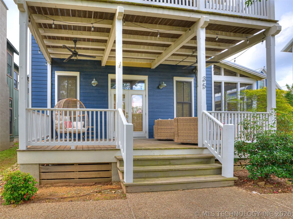35 Center Lane Carlton Landing, OK 74432