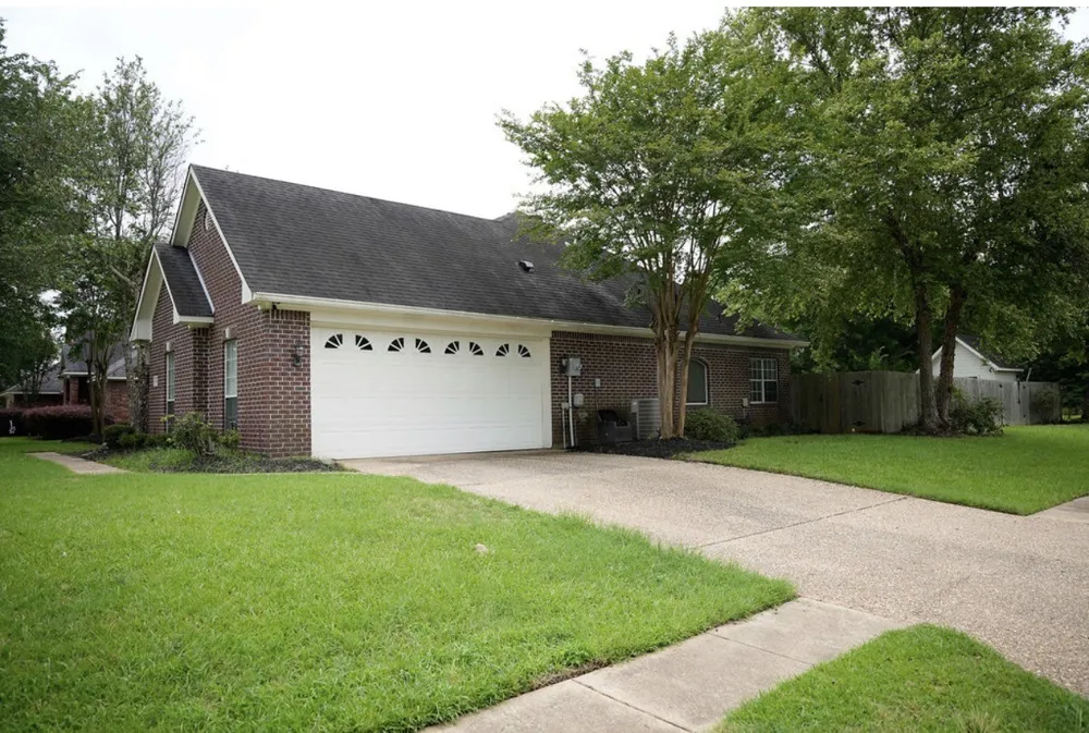 8146 Myrtlewood Road Greenwood, LA 71033