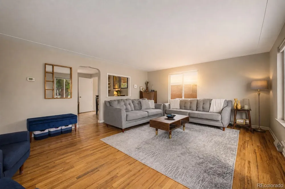 1831 S Dale Court