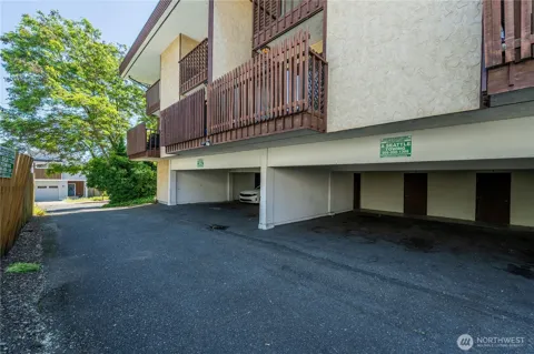 216 SW 154th Street #3