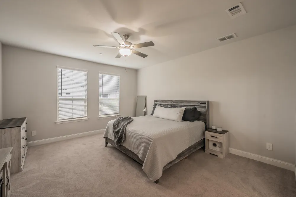 12933 Couture Drive Farmers Branch, TX 75234