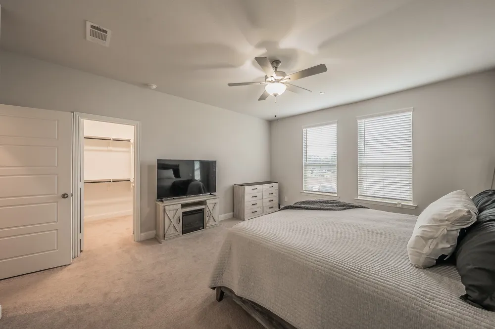 12933 Couture Drive Farmers Branch, TX 75234