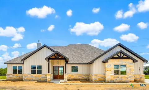 313 Farmhouse Drive